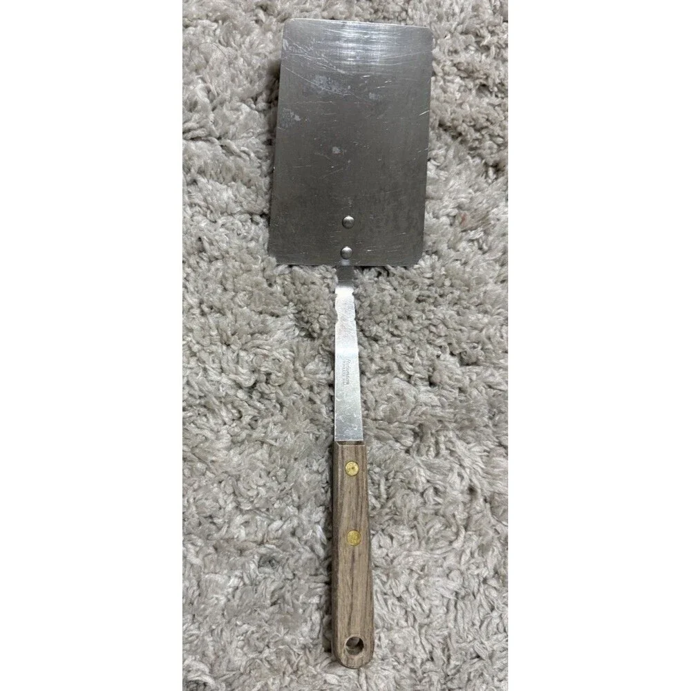 Vintage Robinson Knife Co Stainless Solid Spatula Turner Flipper Wood Handle USA